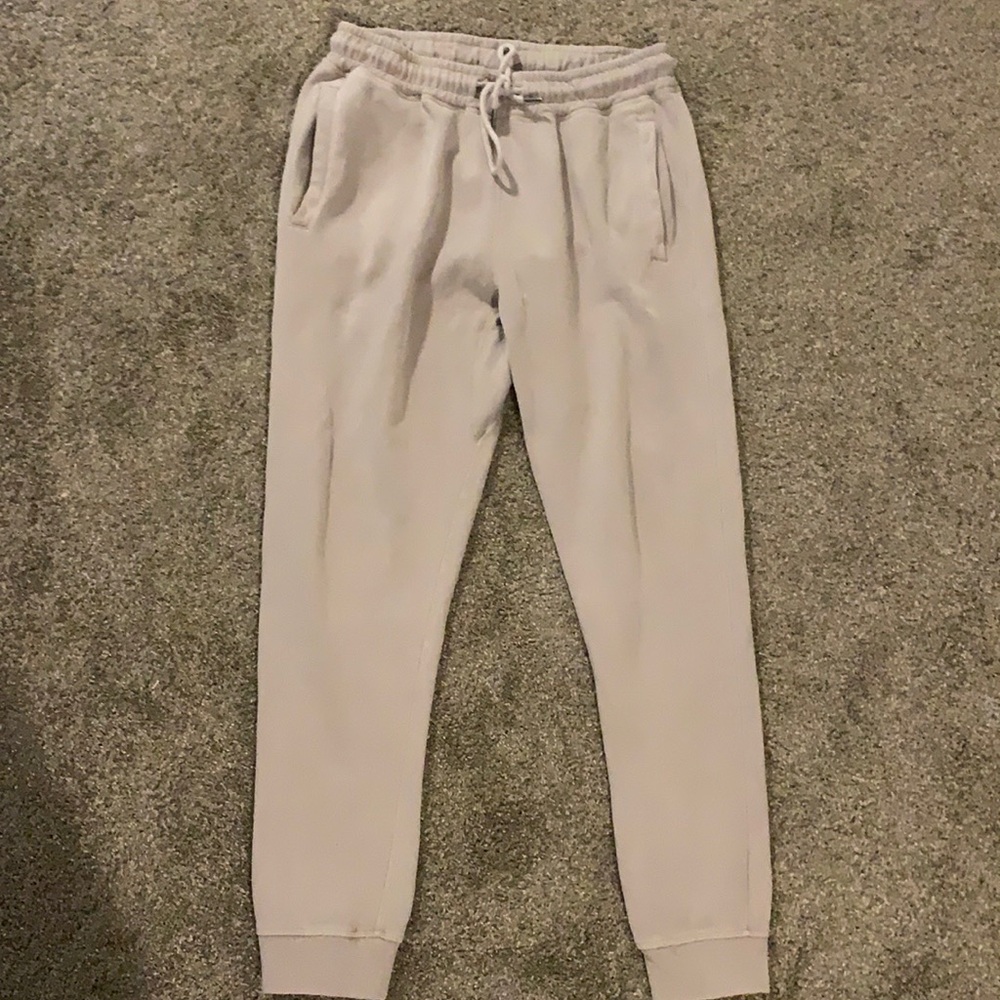 Kolby joggers size small
